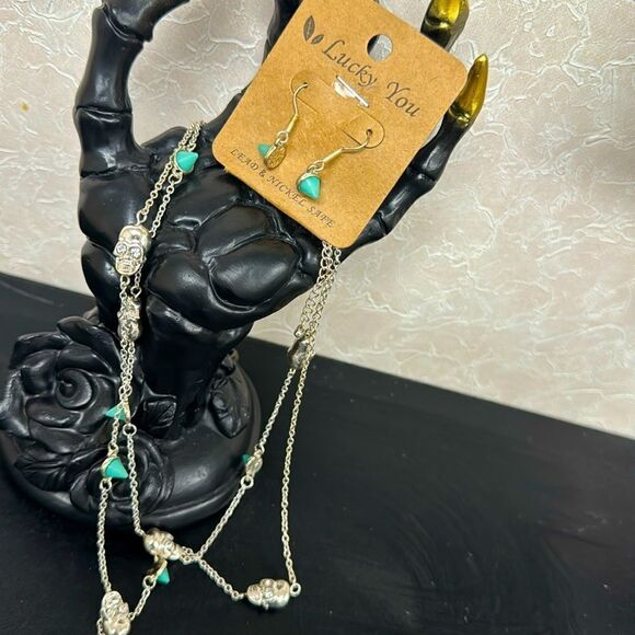 Rhinestone skull and spike necklace & earring set - Picture 1 of 5